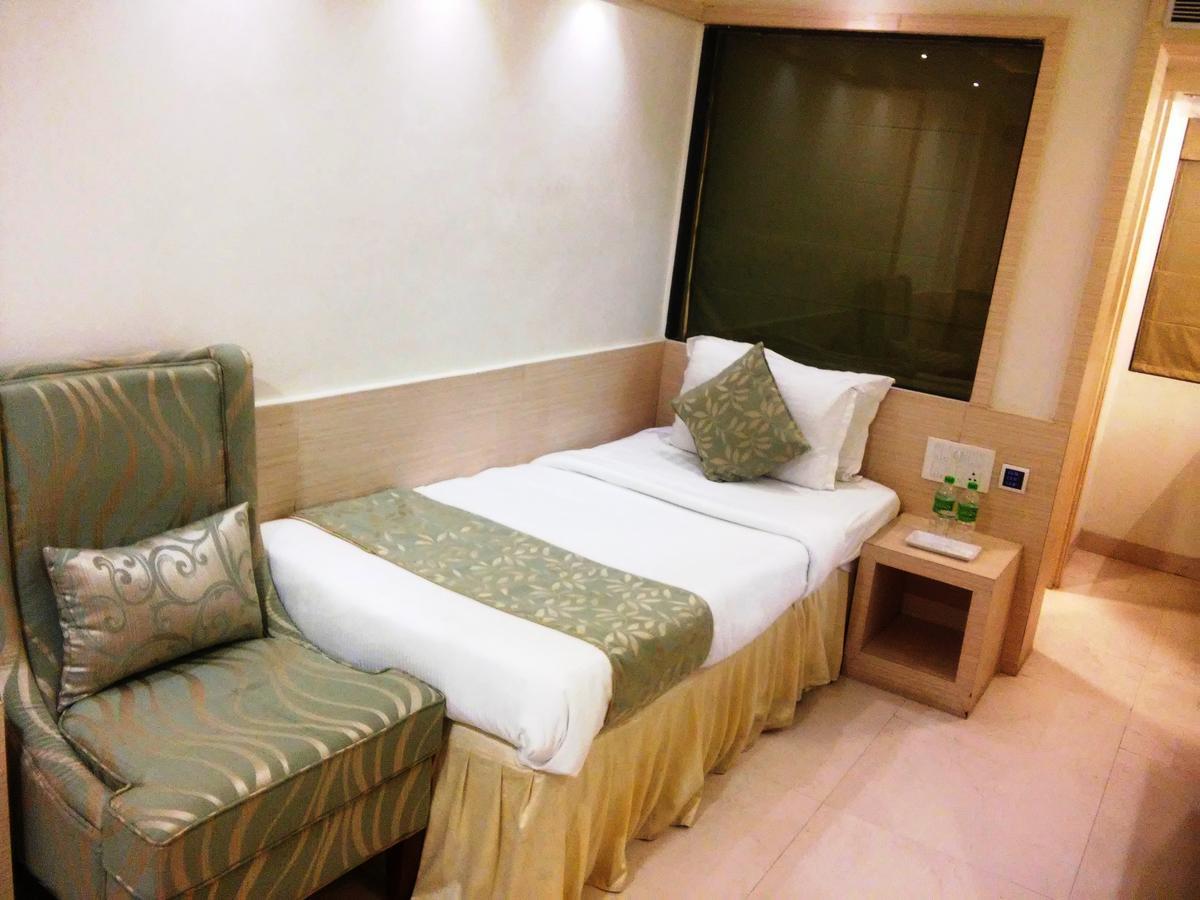 Golden Gate 3* Indore